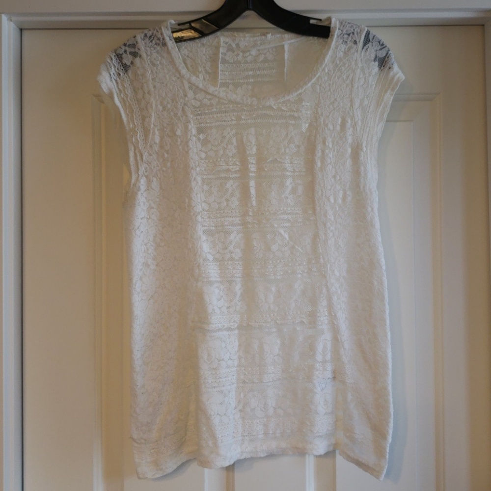 Ellison Lace top